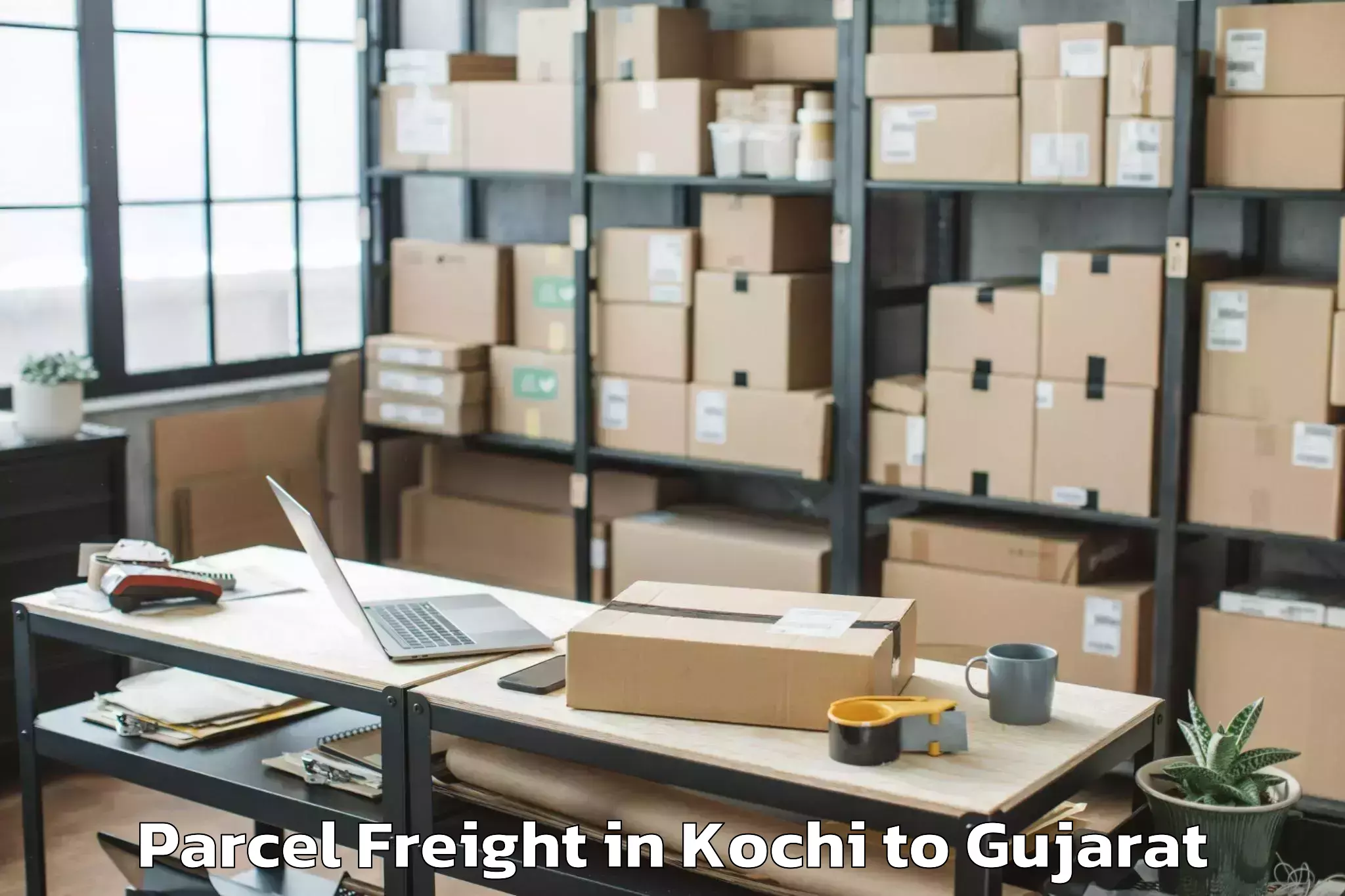 Affordable Kochi to Vyara Parcel Freight